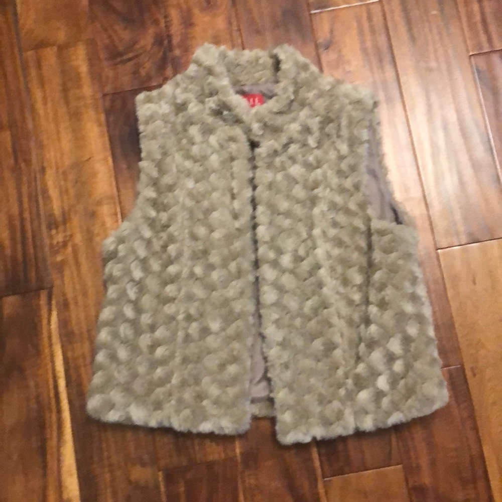 NWOT Fur Textured vest